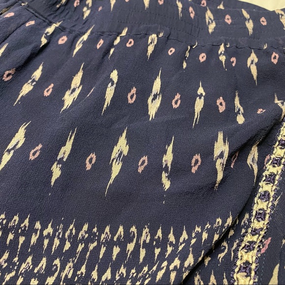 Joie Silk Shorts Boho Print Navy, Cream, Mauve Medium Lined - Picture 5 of 8